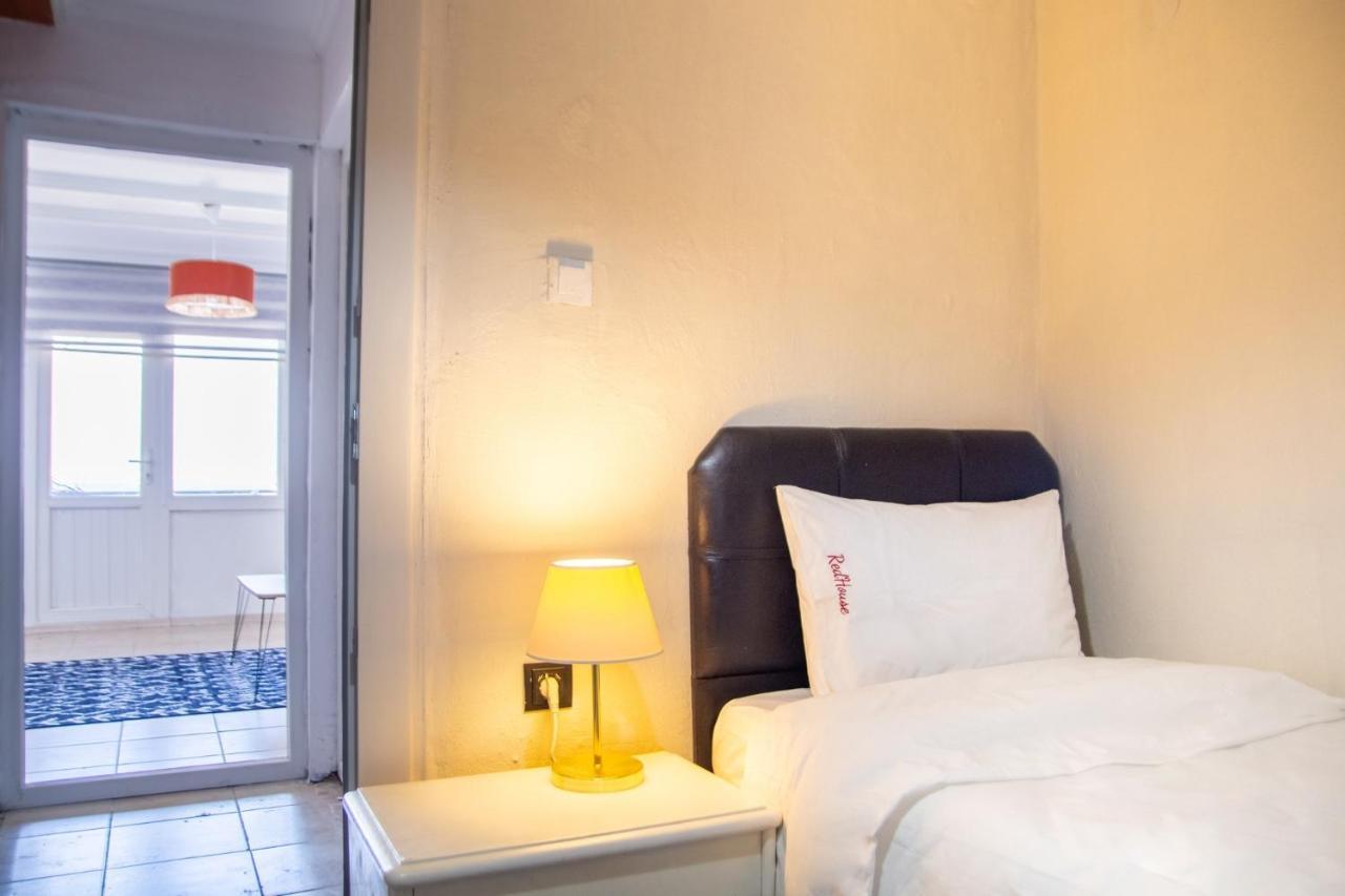 Lovely House With Sea View And Backyard Hébergement de vacances